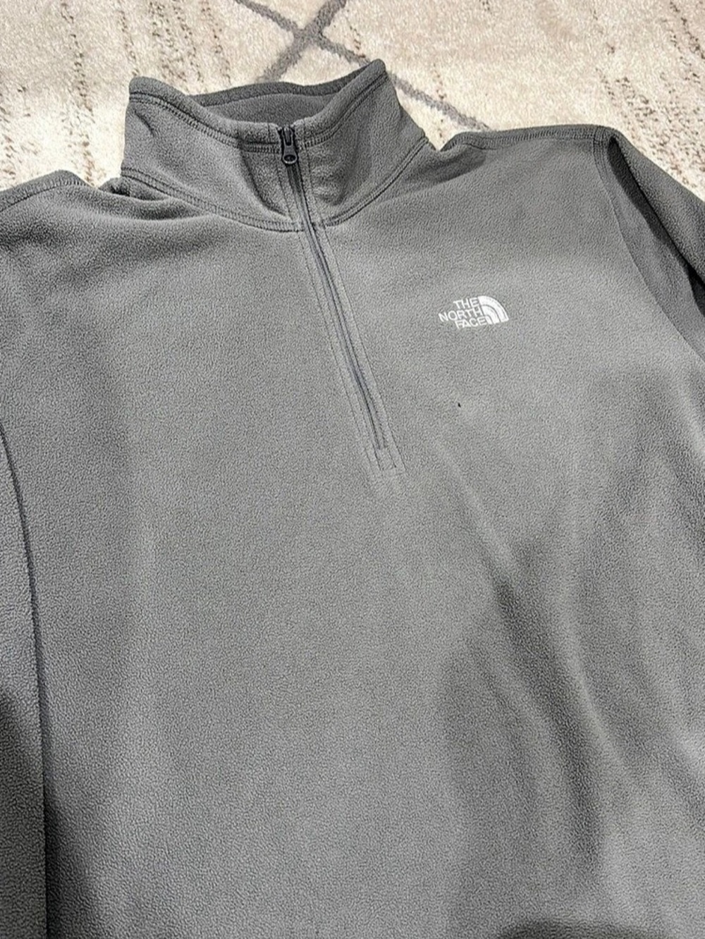The North Face Mens Large Gray TKA 100 Glacier Quarter Zip Fleece Pullover